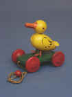 DuckPullToy.jpg (51726 bytes)